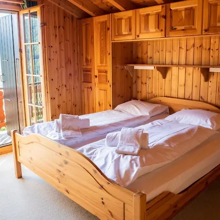 Chalet Sublime Chalet Traditionnel A Mase